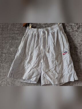 Nike Sportswear Heritage Windrunner Splicing Corduroy Shorts